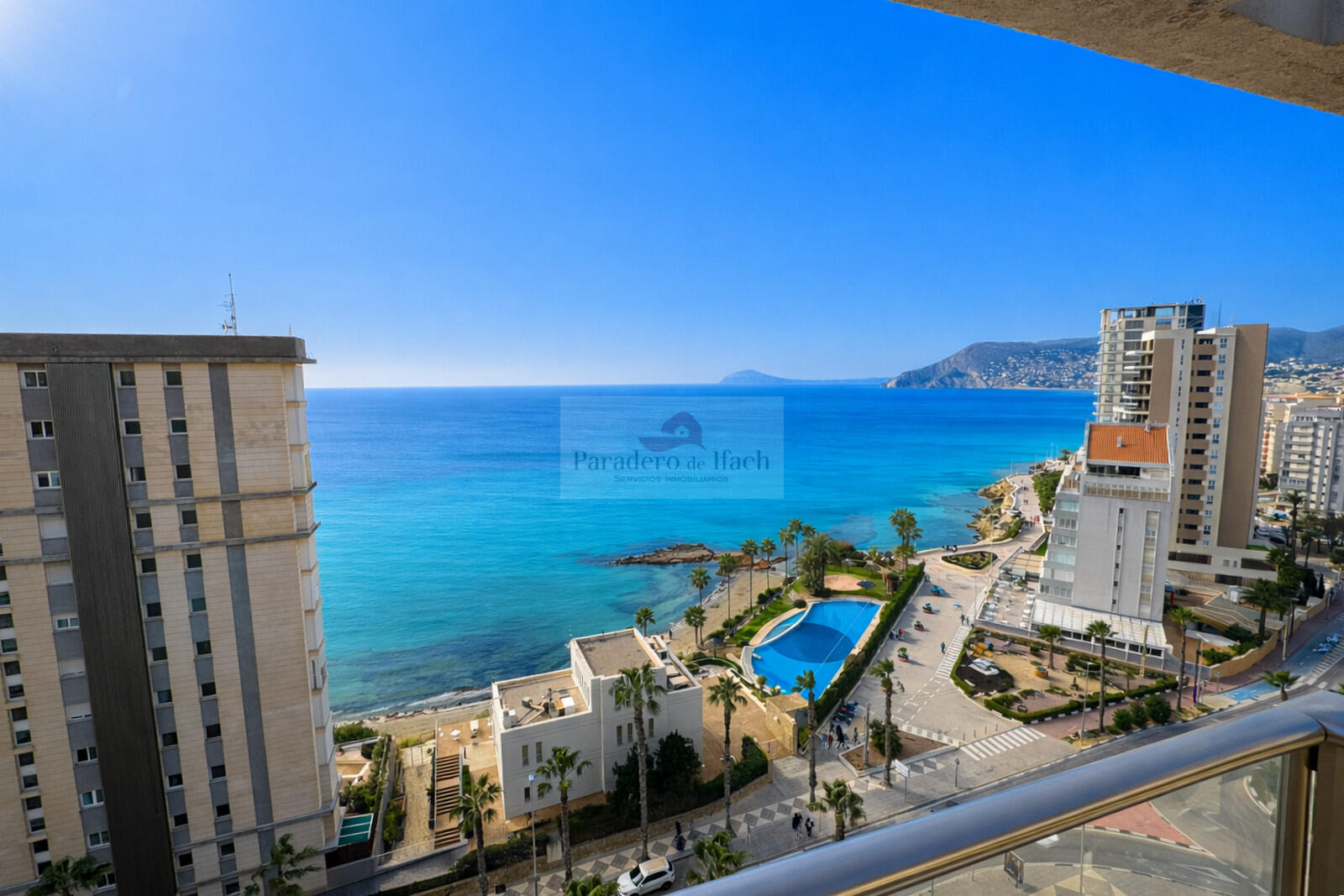 Appartement -
                        Calpe -
                        3 Schlafzimmer -
                        6 Personen